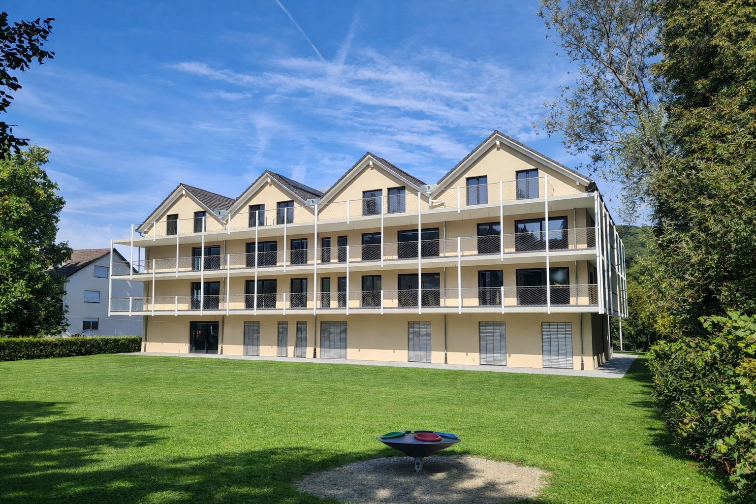 AFC9042 C 1 A37 490 D 8562 40 F7 FD992030