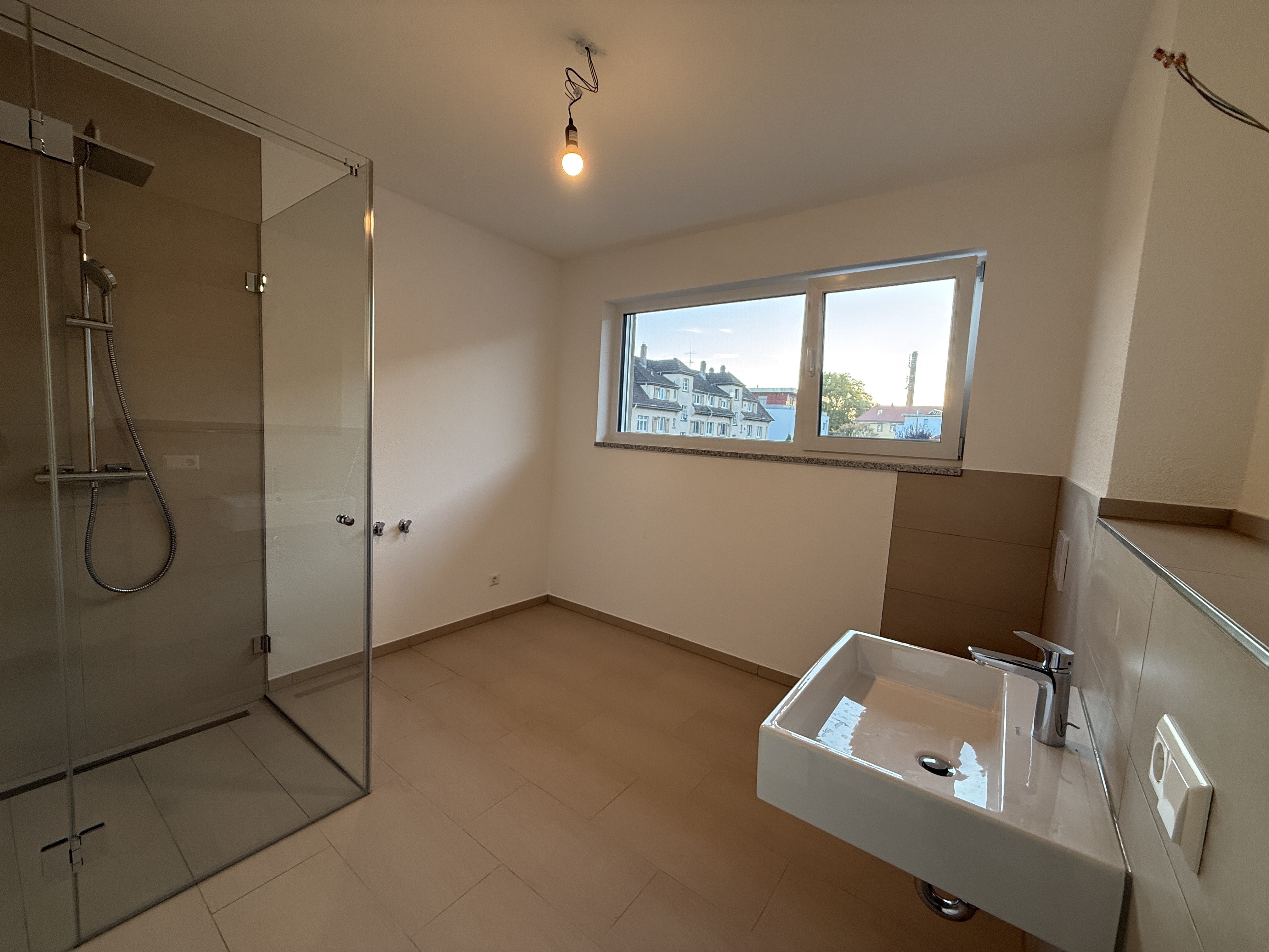 20251002 163814578 i OS